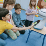 Robot edukacyjny do nauki języka angielskiego
