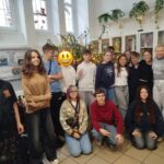 Szkolny happening stworzenie Drzewa Dobrych Myśli