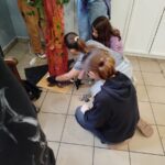 Szkolny happening stworzenie Drzewa Dobrych Myśli