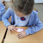 Zajęcia sensoryczne - dotyk natury