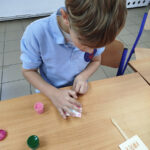 Zajęcia sensoryczne - dotyk natury